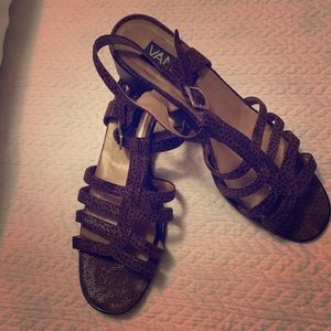 Leopard trend sandals